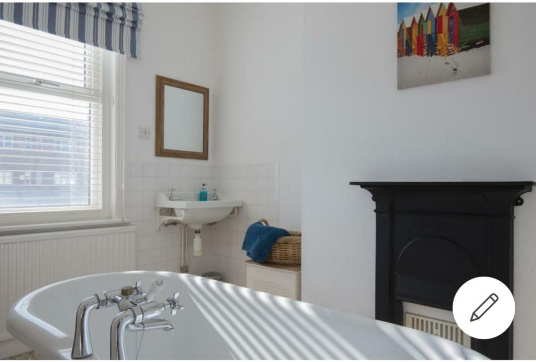 Bed and Breakfast Coastal Chic à Bexhill-on-Sea Extérieur photo